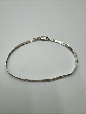 7.5” 925 sterling Silver Herringbone Italian Bracelet with “Someone Special”